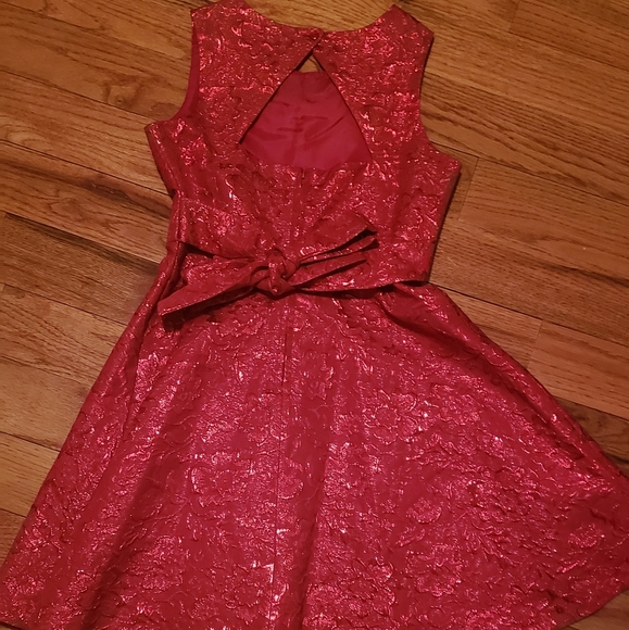 Kids Dress - Picture 3 of 3